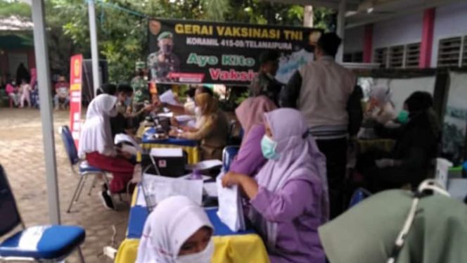 Dok. Suasana Vaksinasi covid-19 perdana bagi anak usia 6-11 tahun di SDN 216 Kel. Kenali Asam Bawah Kec. Kotabaru.