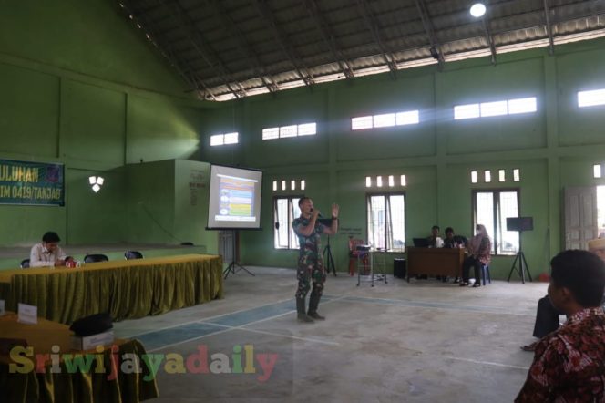 Satgas TMMD Kodim Tanjab Berikan Wawasan Kebangsaan Kepada Masyarakat (Pendimtjb)