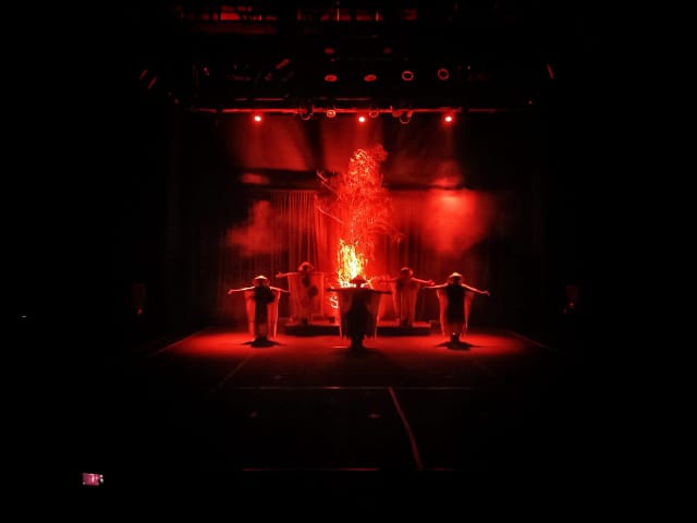 Pergelaran Teater Tonggak 'Lesung Luci' Menjadi Penutup Temu Teater Jambi 2022/FOTO : IST