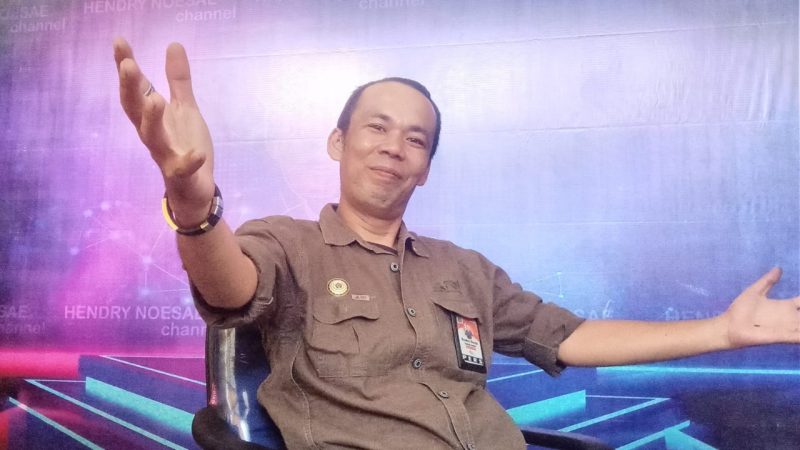 Hendry Nursal