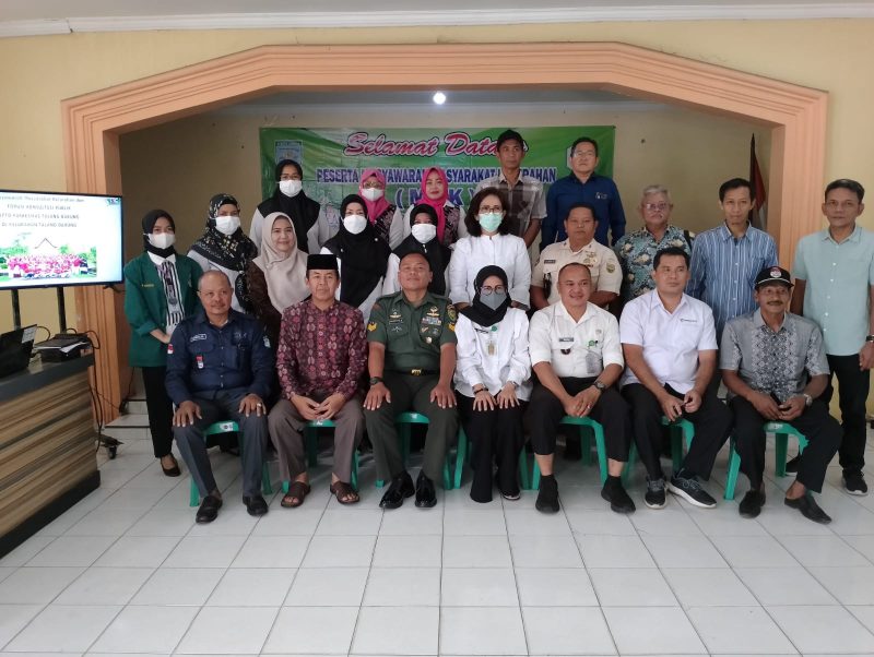 Bahas Masalah Kesehatan, Babinsa Hadiri Musyawarah Masyarakat Kelurahan di Wilayah Talangbakung/ FOTO : Dok.dimjbi