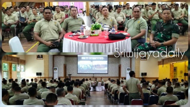 Komandan Kodim 0415/Jambi, Kolonel Inf Marsal Denny mengikuti Vicon dalam rangka Grand Launching Super APP ETWP – AD dan Penyerahan secara simbolis Seragam PNS TNI AD oleh Kasad Jenderal TNI Dr. Dudung Abdurachman, bertempat di Balai Prajurit Korem 042/Gapu Jambi, Selasa (21/02/2023)/ FOTO : Istimewa
