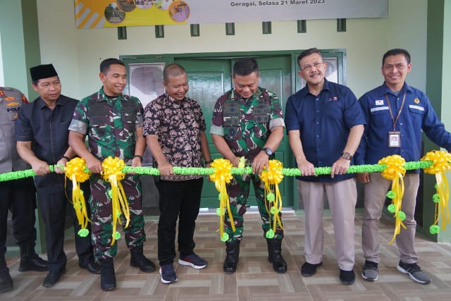 Komandan Korem 042/Garuda Putih, Brigjen TNI Supriono, S.lP., M.M., resmikan Koramil 419-05/Geragai (Penrem042)