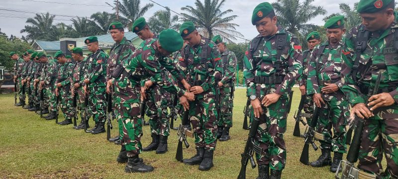 Foto. Anggota Kodim 0415 Jambi sedang Latihan PBB bersenjata/ Ist