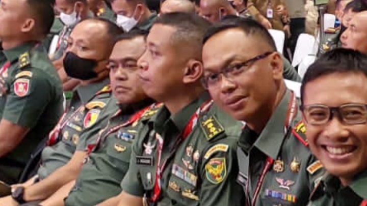 Kasdim 0415/Jambi Letkol Kav Dwi Desi Wicaksono (nomor 3 dari kiri) menghadiri Rapat Koordinasi Nasional (Rakornas) Badan Nasional Penanggulangan Bencana (BNPB)./Ist