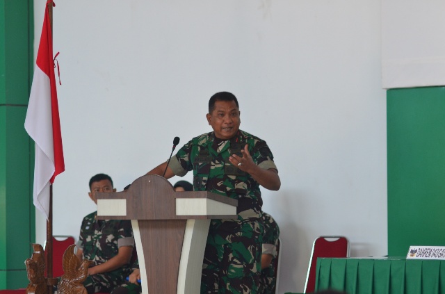 Foto.Danrem 043/ Gatam Brigjen TNI Ruslan Effendy, S.I.P/Ist
