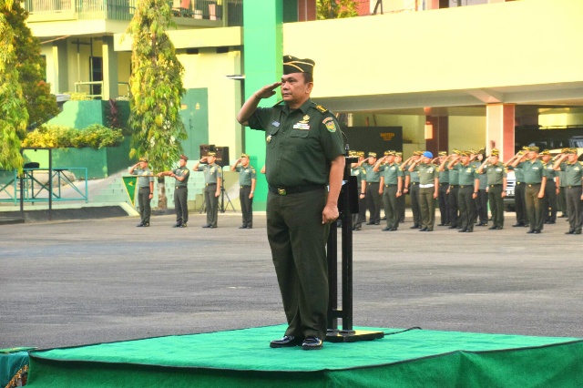 Pamen Ahli Bidang Ideologi Politik Pangdam II/Sriwijaya Kolonel Inf Sahnun (Pendam II/Swj) 
