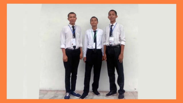 Restu Riswandi asal Kecamatan Betara, Mualim dan Fransiscus Bonahara Damanik asal Kecamatan Bram Itam yang akan diberangkatkan Mengikuti Magang di Jepang. [FOTO : Dinakes Tanjabbar]