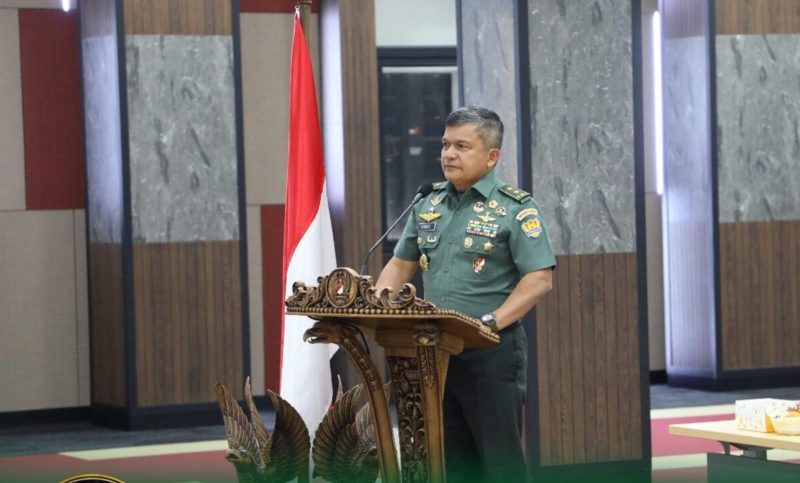 Asisten Teritorial (Aster) Kasad Mayjen TNI Achmad Daniel Chardin/ DISPENAD
