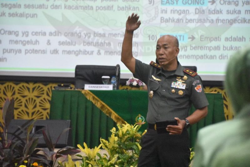 Komandan Seskoad Berikan Pembekalan kepada Ikatan Istri Siswa (IIS) Dikreg LXIII Seskoad/swjdaily