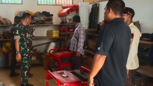 Antisipasi Karhutla, Danramil Pijoan Kapten Yulian Cek Alat Pemadam Kebakaran di PT FPIL