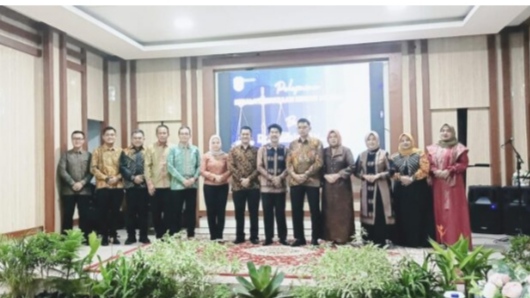Pabung Mayor Beni Hadiri Pelepasan Kajari Muaro Jambi (bn) 