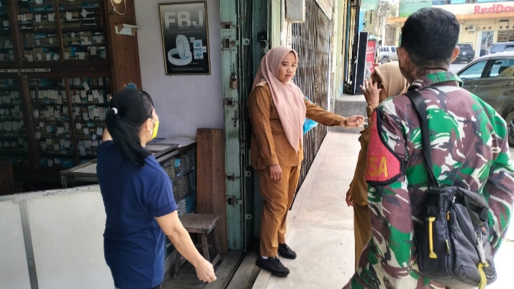 Babinsa Koramil 415-12/Pasar Jambi Mendekatkan Diri dengan Warga Lewat Kegiatan Komunikasi Sosial