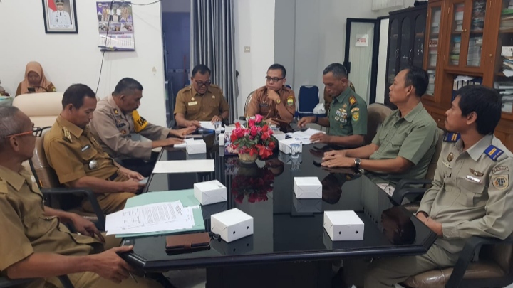 Danramil Suak Kandis Hadiri Rapat Penegasan Batas Desa di Muaro Jambi untuk Cegah Konflik Sosial