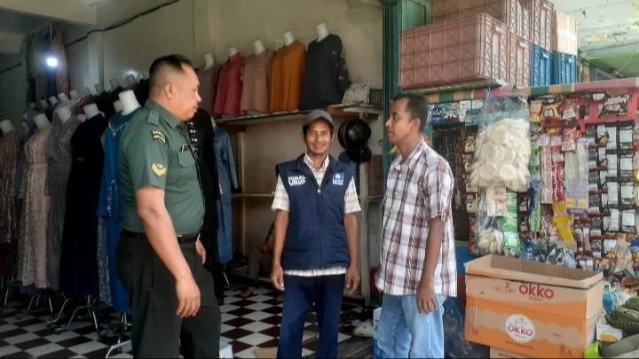 Babinsa Gencar Ajak Warga Tingkatkan Kamtibmas dan Gotong Royong