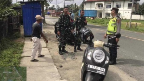 Jaga Stabilitas Keamanan di Wilayah, TNI-Polri di Sitinjau Laut Melaksanakan Patroli Gabungan 