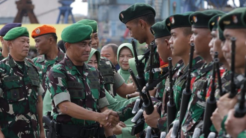 Pangdam II/Sriwijaya Sambut Kedatangan 449 Personel Satgas Pamtas Yonif 200/BN dari Papua