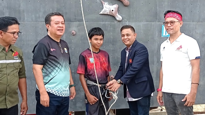 Budi Setiawan Hadiri Pembukaan Kejurprov FPTI Jambi 2024