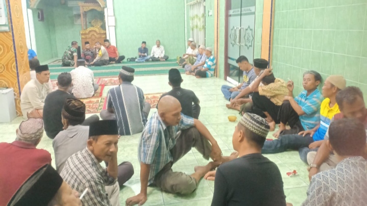 Babinsa Jambi Selatan Hadiri Musyawarah Warga Bahas Dana Persatuan Amal Kematian/Pendim Jambi