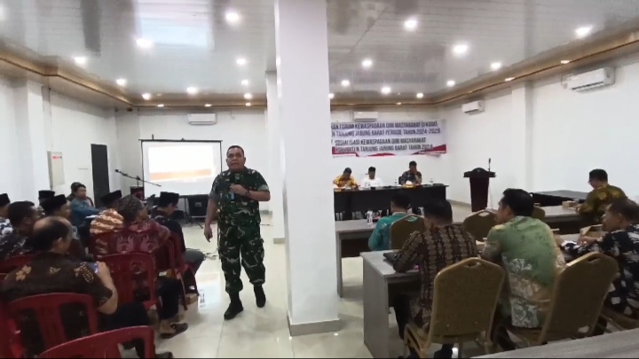 Pasiter Kodim 0419/Tanjab Jadi Narasumber dalam Pengukuhan FKDM Kabupaten Tanjung Jabung Barat/Sriwijayadaily