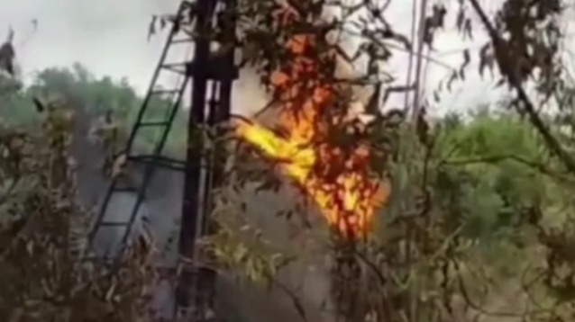 Kebakaran kegiatan Ilegal Driling di Kabupaten Batanghari/ft:kjk/ist
